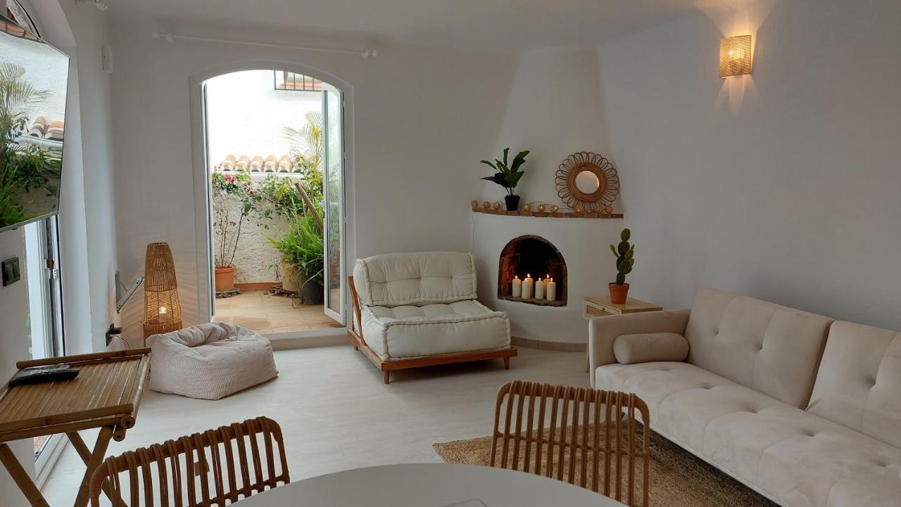 New Boho Home With Balcony, Private Garden And Communal Pool 内尔哈 外观 照片