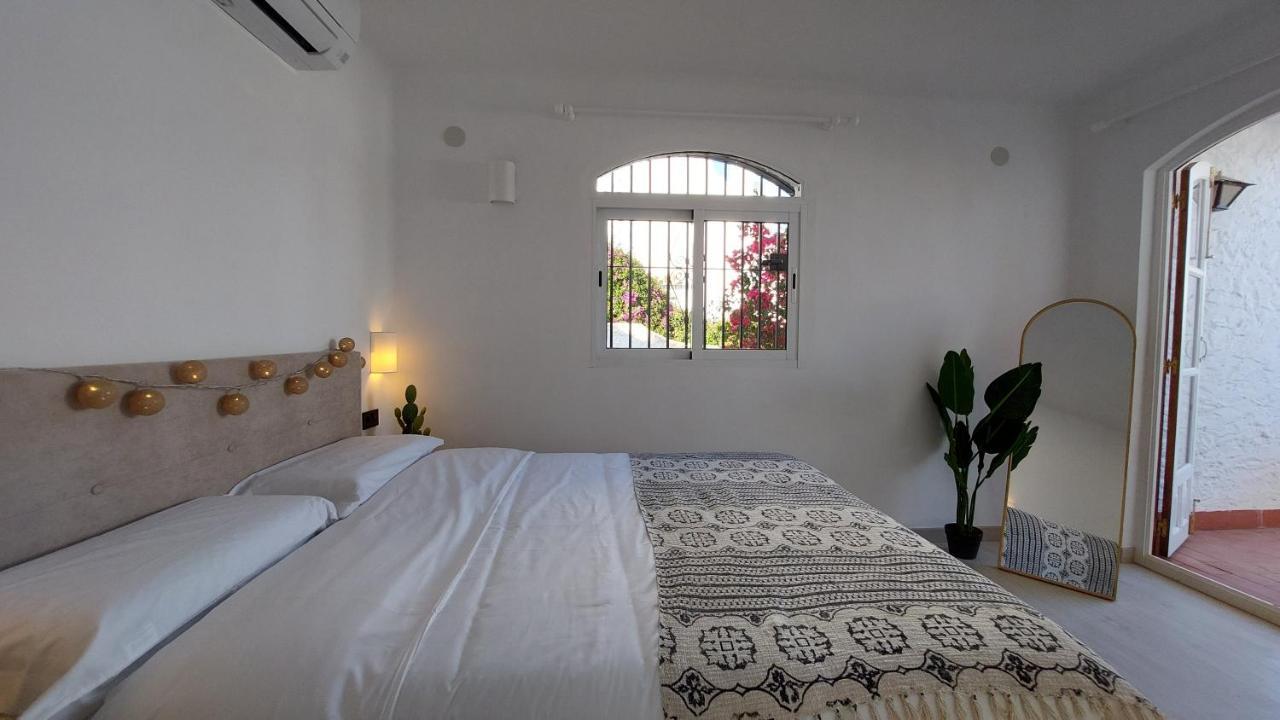 New Boho Home With Balcony, Private Garden And Communal Pool 内尔哈 外观 照片